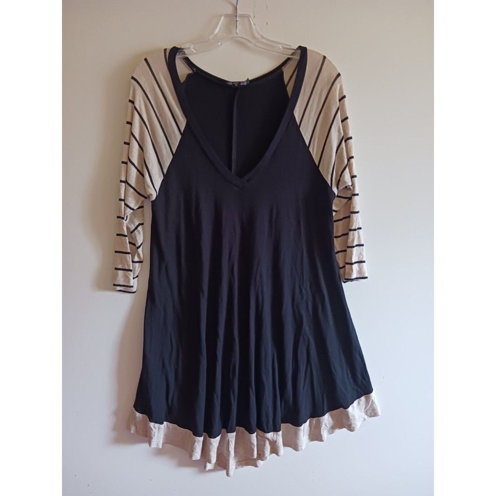 Atina Cristina Tunic Women Size Medium Black Beige Stripe Long Sleeve V-Neckline